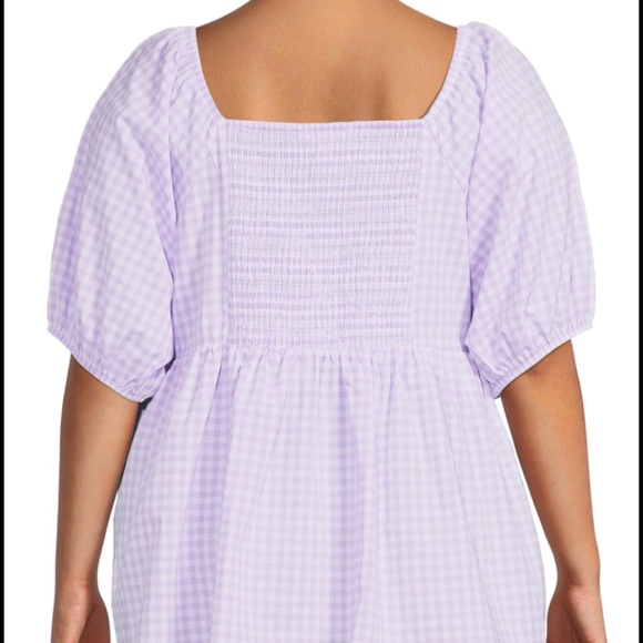 Plus Size Gingham Woven Top - Picture 3 of 8